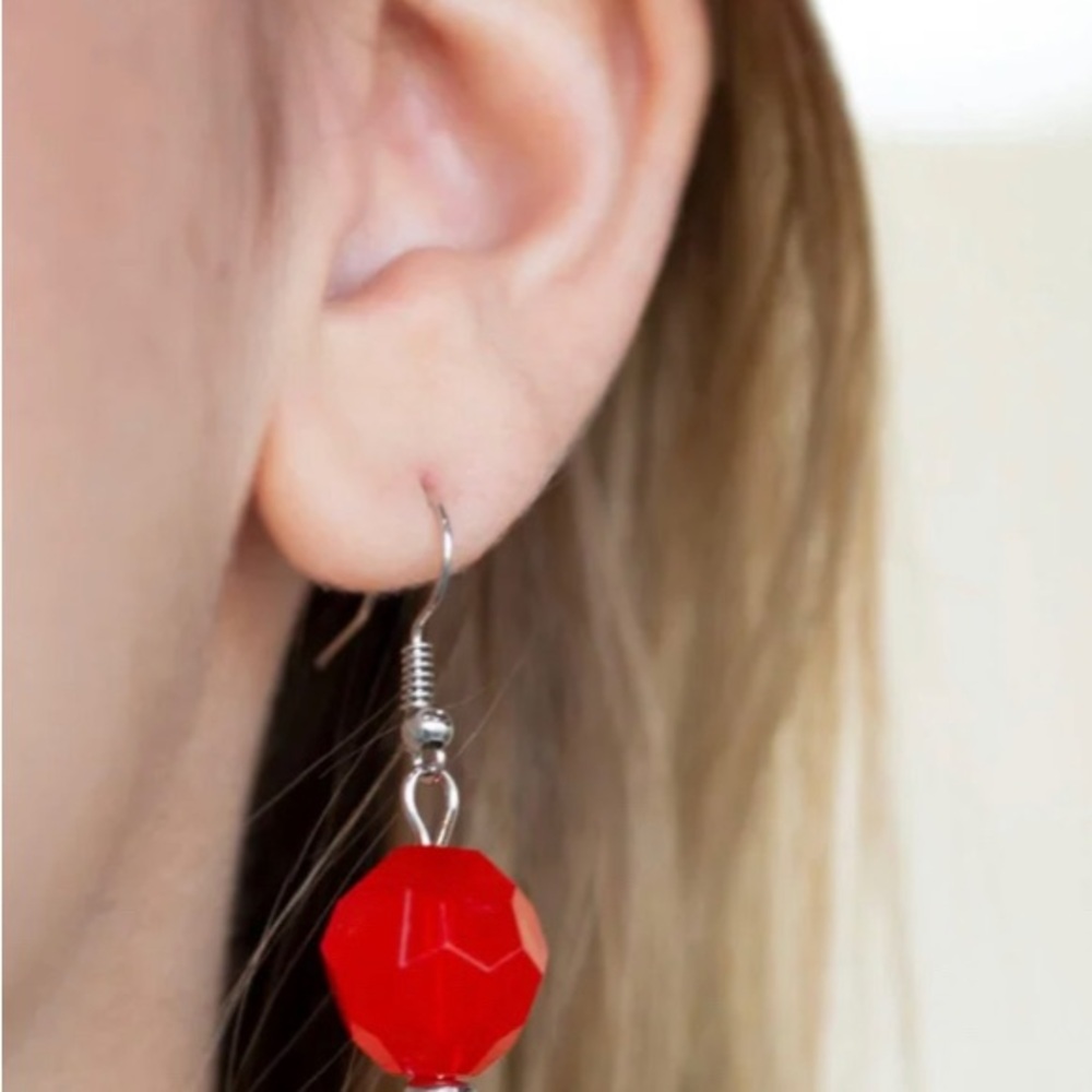 Red Beaded Necklace with Matching Earrings & Bracelet - Picture 2 of 3
